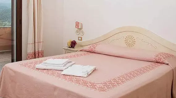 Hotel Montiruju | Sardinya - Sassari - Santa Maria Coghinas