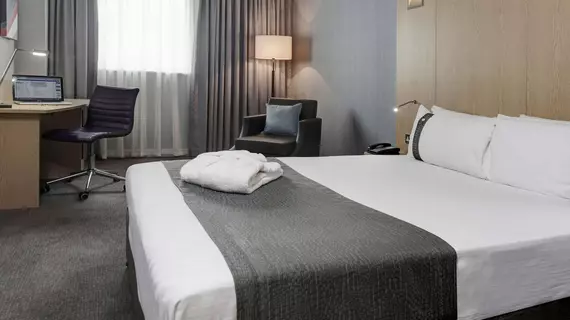 Holiday Inn London Luton Airport | Bedfordshire (kontluk) - Luton