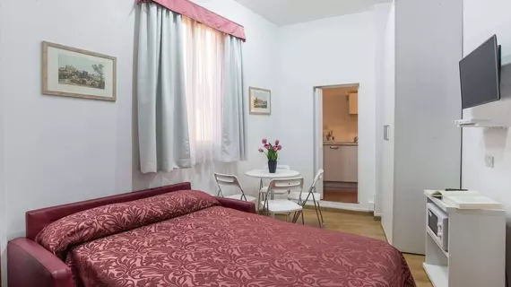 Trevi Rome Suite | Lazio - Roma (ve civarı) - Roma Kent Merkezi - Rione II Trevi