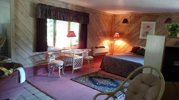 White Birch Inn | Wisconsin - Door County - Sturgeon Bay