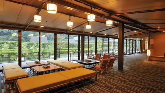 Hotel Okada | Kanagava (idari bölge) - Ashigarashimo Bölgesi - Hakone (ve civarı) - Hakone