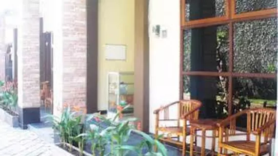 GM Bali Guesthouse | Bali - Badung - Günbatımı Yolu