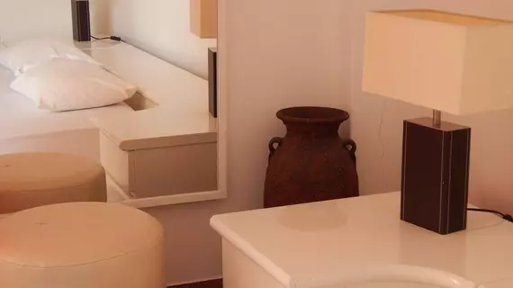 Hotel Helmos | Ege Adaları - Naxos