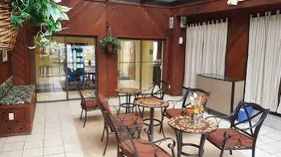 Comfort Inn Rushville | Indiana - Greensburg (ve civarı) - Rushville