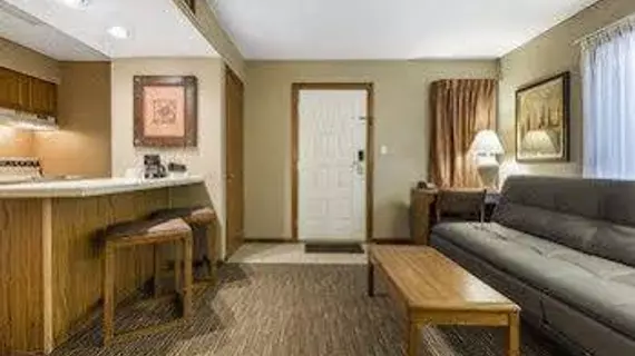 Arbor Suites at the Mall | Missouri - Springfield (ve civarı) - Springfield