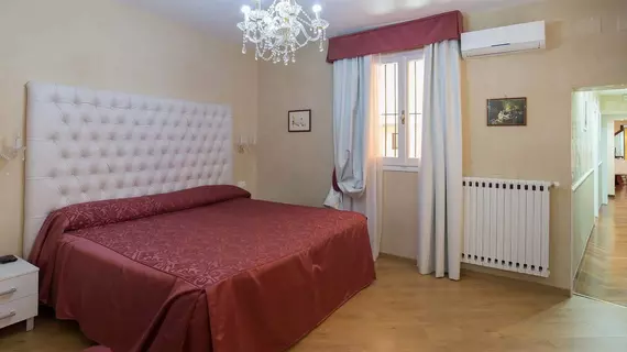 Trevi Rome Suite | Lazio - Roma (ve civarı) - Roma Kent Merkezi - Rione II Trevi