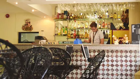 Casablanca Hotel Condominium Resort Bar & Restaurant | Zambales - Olongapo