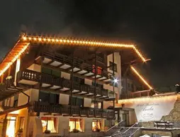 Hotel Residence Anda | Trentino-Alto Adige - Trento İli - Pozza di Fassa