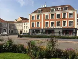 Inter-Hotel Le Bretagne | Hauts-de-France - Pas-de-Calais (bölge) - Saint-Omer