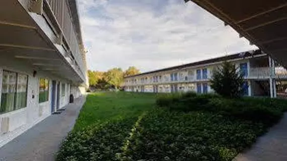 Motel 6 Camp Springs | Maryland - College Park (ve civarı) - Camp Springs