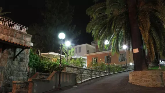 Hotel Villa Maria | Liguria - Imperia (il) - Sanremo