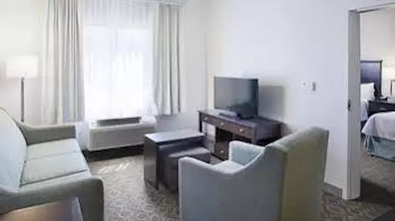 Homewood Suites- Lancaster- California | Kaliforniya - Los Angeles County - Lancaster (ve civarı)