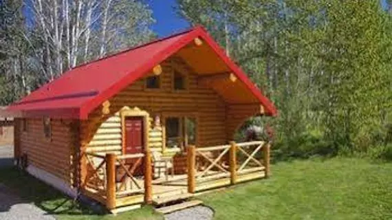 Pocahontas Cabins | Alberta - Pocahontas