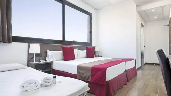 Hotel 4 Barcelona | Katalonya - Barselona (ve civarı) - Sant Marti - Poblenou