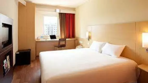 IBIS Anshan Shengli Square | Liaoning - Anshan