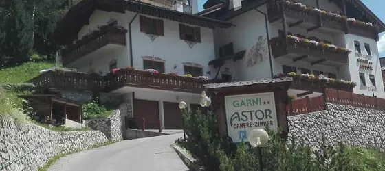 Garnì Astor | Veneto - Belluno (vilayet) - Livinallongo del Col di Lana - Arabba