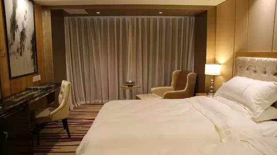 Guangzhou Guomao Hotel | Guangdong - Guangzhou (ve civarı) - Tianhe - Guangzhou Merkezi İş Bölgesi