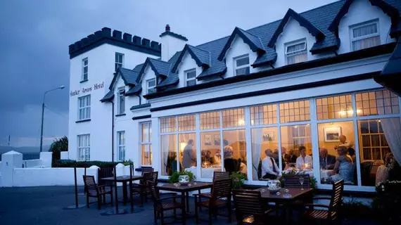 Butler Arms Hotel | Kerry (kontluk) - Waterville