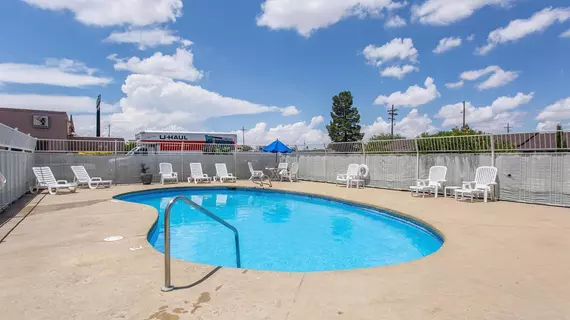 Motel 6 Lordsburg NM | New Mexico - Lordsburg (ve civarı) - Lordsburg