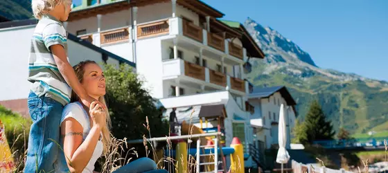 Alpenresidenz Ballunspitze Familien- und Wellnesshotel | Tirol - Landeck (ve civarı) - Galtur