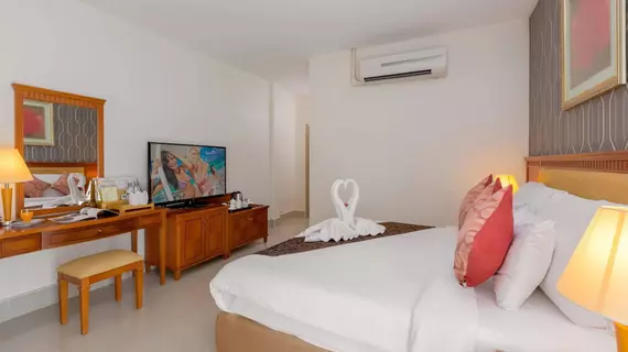 The Golden Ville Boutique Hotel | Chonburi (vilayet) - Pattaya (ve civarı) - Pattaya - Pattaya Körfezi