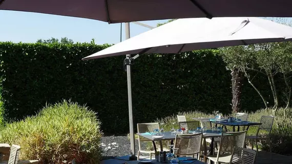 Hotel Restaurant L'Hotan | Occitanie - Haute-Garonne - Toulouse (ve civarı) - Portet-sur-Garonne