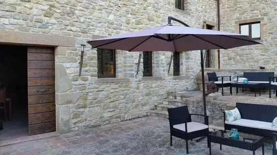 Castello Di Giomici | Umbria - Perugia (vilayet) - Valfabbrica - Giomici