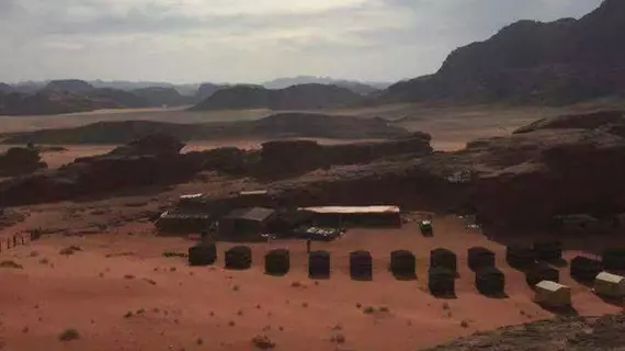 Rainbow Camp | Akabe İli - Wadi Rum