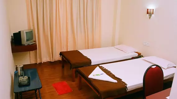 Hotel Srinivas | Kerala - Ernakulam Bölgesi - Koşin (ve civarı) - Koçi