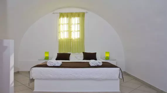 Margarenia Studios | Ege Adaları - Santorini