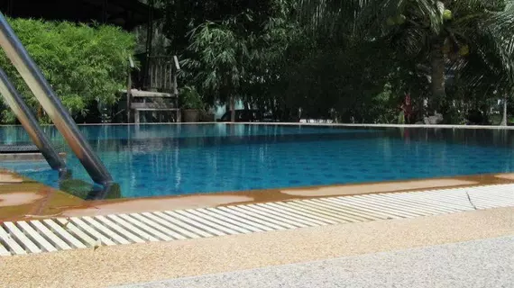 Hin Bhai Resort | Surat Thani (vilayet) - Koh Phangan