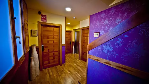 Hotel Condes de Castilla | Kastilya ve Leon - Segovia (vilayet) - Segovia - Segovia Tarihi Şehir Merkezi