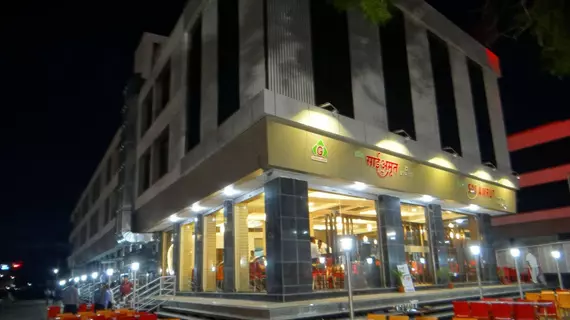 The Temple View Hotel | Maharaştra - Kopargaon