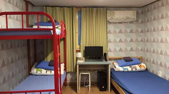 Backpackers Inside | Gyeonggi - Seul (ve civarı) - Jongno - Hyehwa