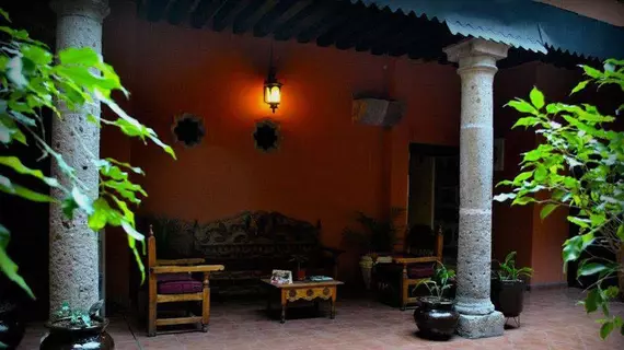 Hotel Colonial | Michoacan - Morelia (ve civarı) - Morelia - Tarihi Kent Merkezi