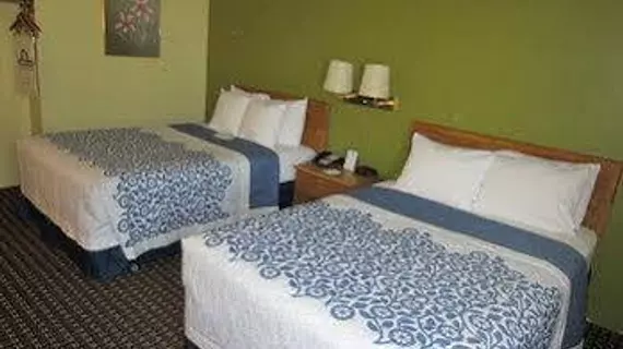 Days Inn Newton | Kansas - Wichita (ve civarı) - Newton