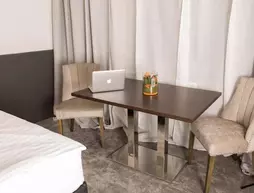 Metropol-Rooms | Kuzey Ren-Westfalia - Düsseldorf (ve civarı) - Düsseldorf - Stadtmitte