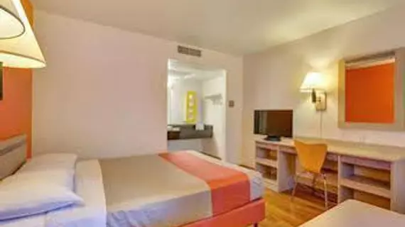 Motel 6 Santa Rosa North | Kaliforniya - Sonoma İlçesi - Santa Rosa