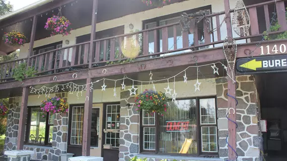 Motel Des Pays D'En Haut | Quebec - Les Laurentides Regional County Belediyesi - Val David