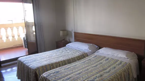 Hostal Splendid | Madrid Özerk Topluluğu - Madrid (ve civarı) - Madrid