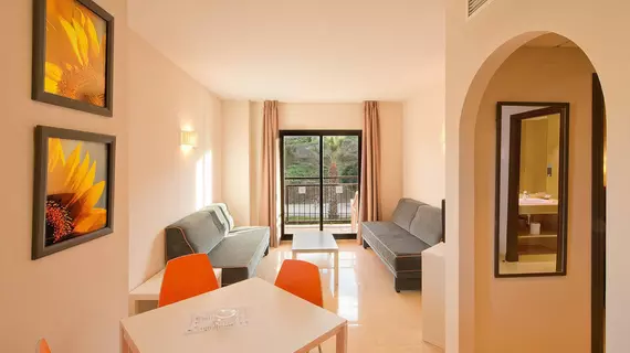 Fuengirola Beach Apartamentos Turísticos | Andalucia - Malaga İli - Fuengirola