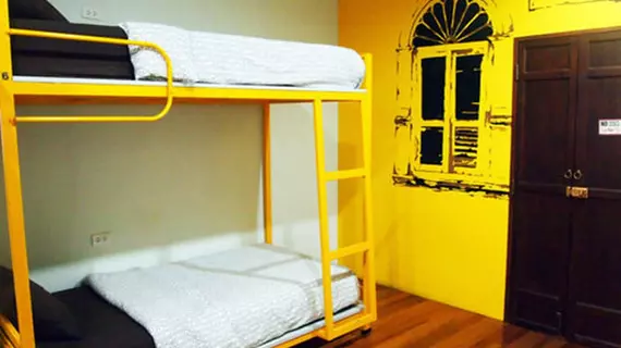 Sunny Hostel Phuket | Phuket (ve civarı) - Phuket - Talat Nuea