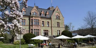 Romantik Hotel Schloss Rettershof