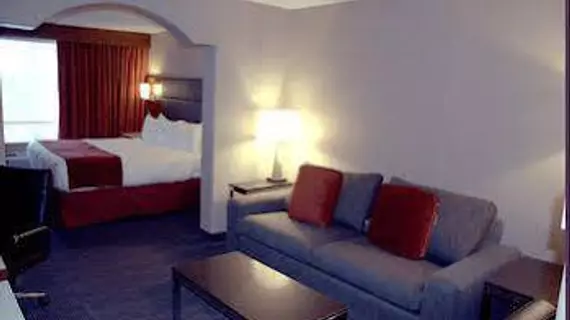 Radisson Hotel & Suites Fort McMurray | Alberta - Fort McMurray