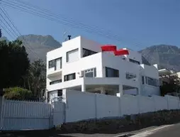 Cape View Accommodation Guesthouse | West Coast DC - Drakenstein - Cape Town (ve civarı) - Cape Town - City Bowl - Cape Town Şehir Merkezi