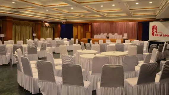 Hotel Kala Sagar | Maharaştra - Pune Bölgesi - Pune