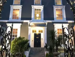 The Falmouth Townhouse