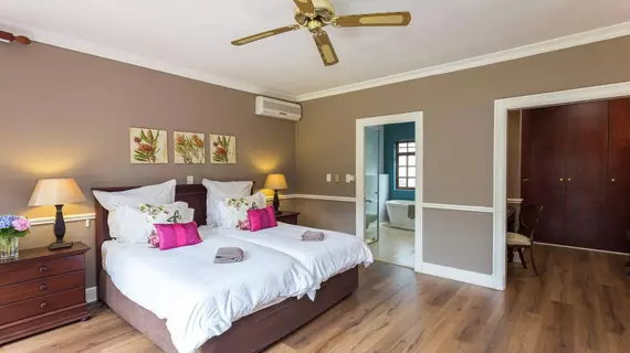 Willowbrook Lodge Guest House | Western Cape (il) - West Coast DC - Drakenstein - Cape Town (ve civarı) - Cape Town - Somerset West