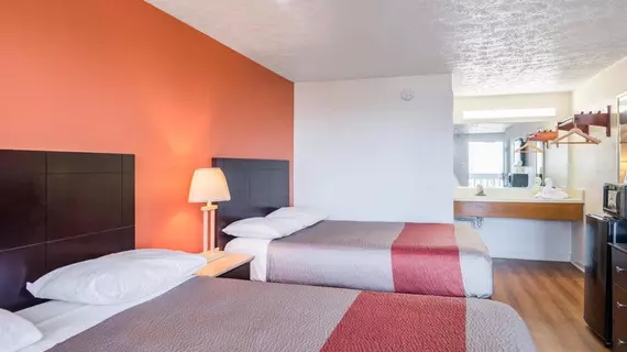 Motel 6 Norfolk Oceanview | Virginia - Norfolk - Virginia Beach (ve civarı) - Norfolk