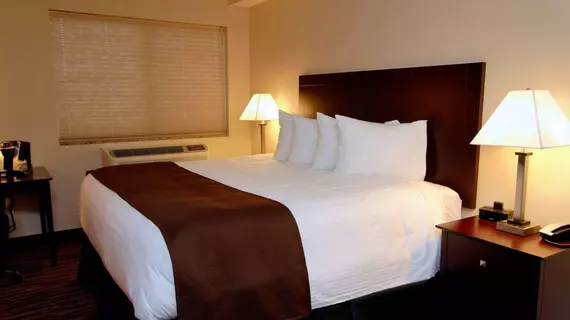 Boulders Inn & Suites | Iowa - Burlington (ve civarı) - Fort Madison